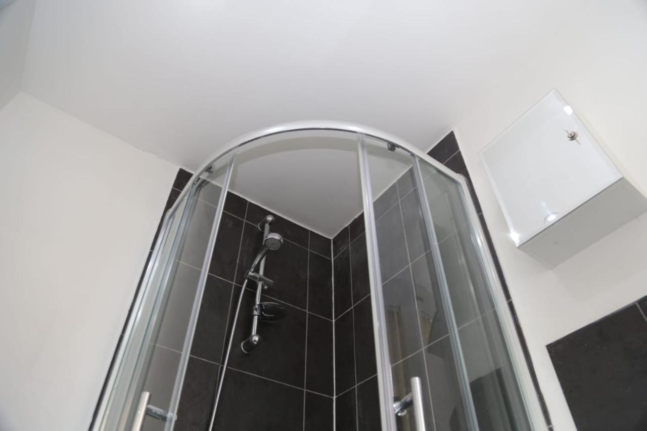 Erith A A Guest Rooms Thamesmead מראה חיצוני תמונה