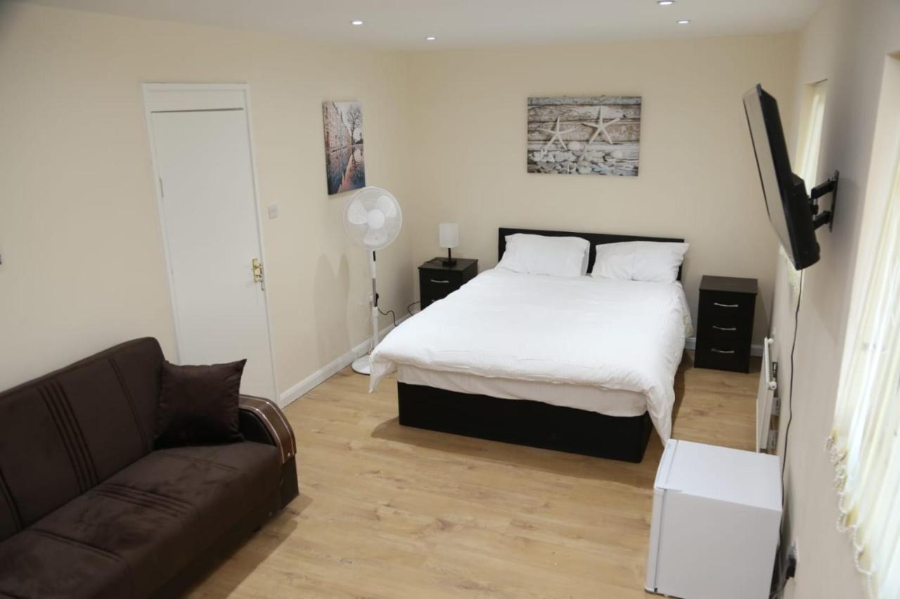 Erith A A Guest Rooms Thamesmead מראה חיצוני תמונה