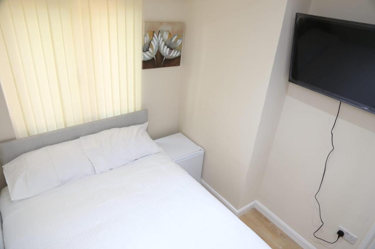 Erith A A Guest Rooms Thamesmead מראה חיצוני תמונה